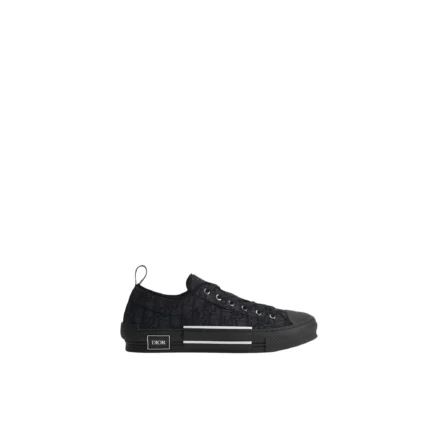 B23 League Low-Top Sneaker